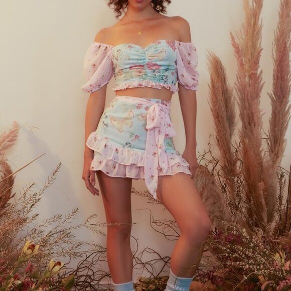Dollskill x Holly Hobbie Floral Milkmaid Top and Mini Skirt Set - Picture 4 of 7